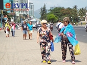 Khánh Hòa đón hơn 100 000 lượt khách du lịch trong dịp Tết Nhâm Dần