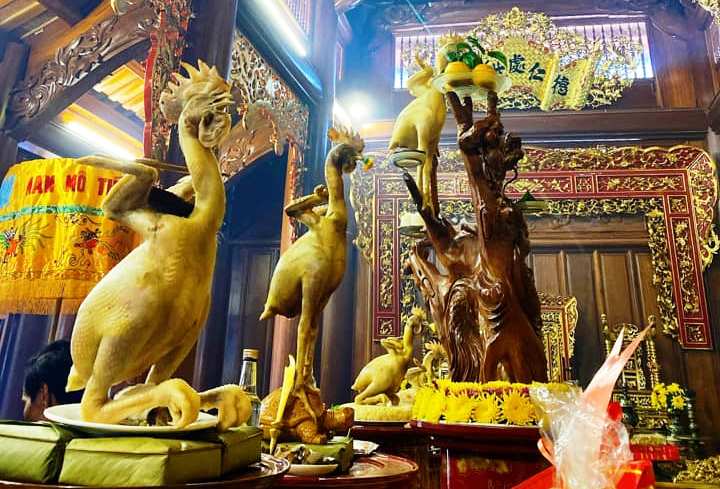 Độc đáo gà bay trên mâm cỗ cúng Rằm tháng Giêng ở miền quê Hà Tĩnh