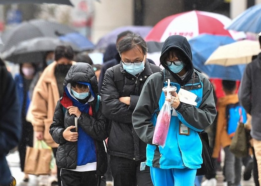 Đêm nay không khí lạnh lại tăng cường, miền Bắc rét đậm, rét hại, vùng núi cao có nơi dưới 0 độ C