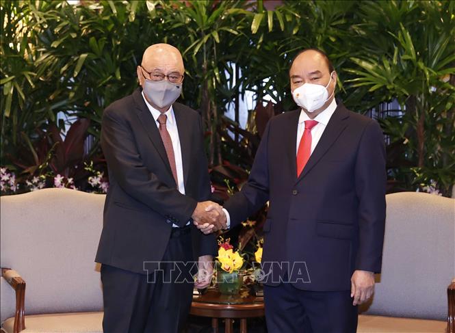 Chủ tịch nước Nguyễn Xuân Phúc tiếp lãnh đạo một số tập đoàn của Singapore