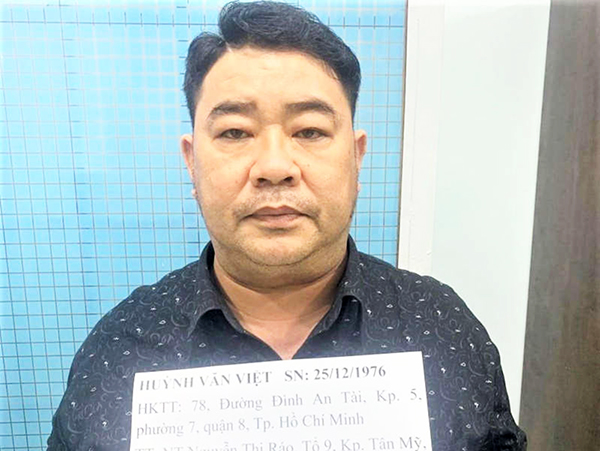 Bắt giữ đối tượng cho vay lãi suất “cắt cổ” tại thị xã Tân Uyên