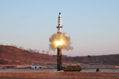 Hé lộ tên lửa Triều Tiên bắn vào sáng 27 2 đạt độ cao tới 620 km