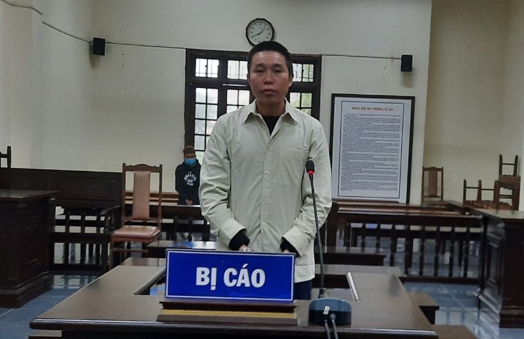 Cất giấu ma túy vào túi áo khoác, lĩnh 20 năm tù