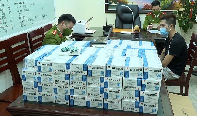 Hải Phòng phát hiện, tạm giữ lô hàng gần 30 000 viên thuốc “điều trị covid-19” không rõ nguồn gốc