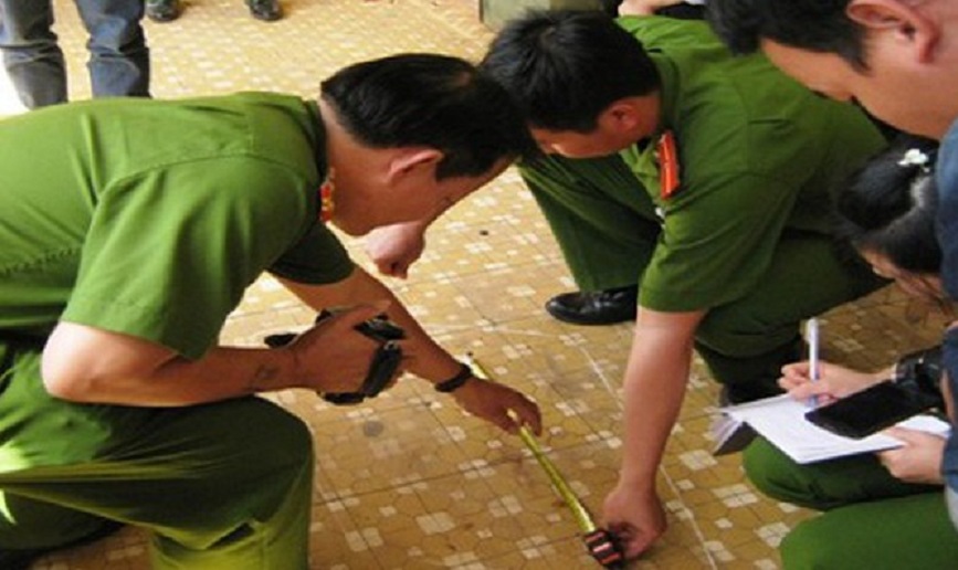 Người đàn ông tử vong với nhiều vết đâm trong phòng bếp nhà bạn nhậu