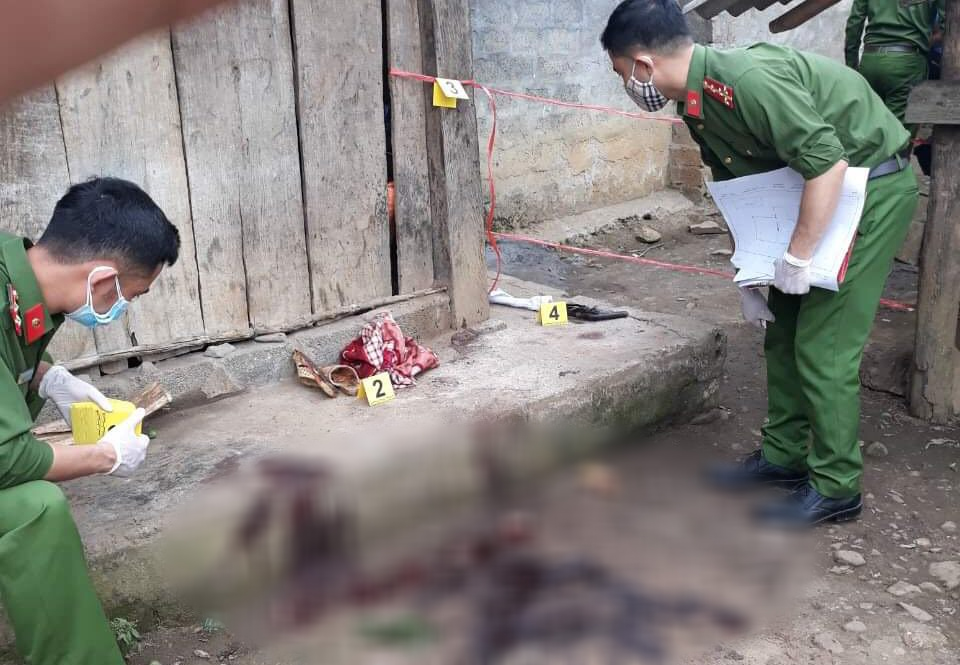 Dùng súng kíp sát hại vợ mang thai chỉ vì ghen tuông