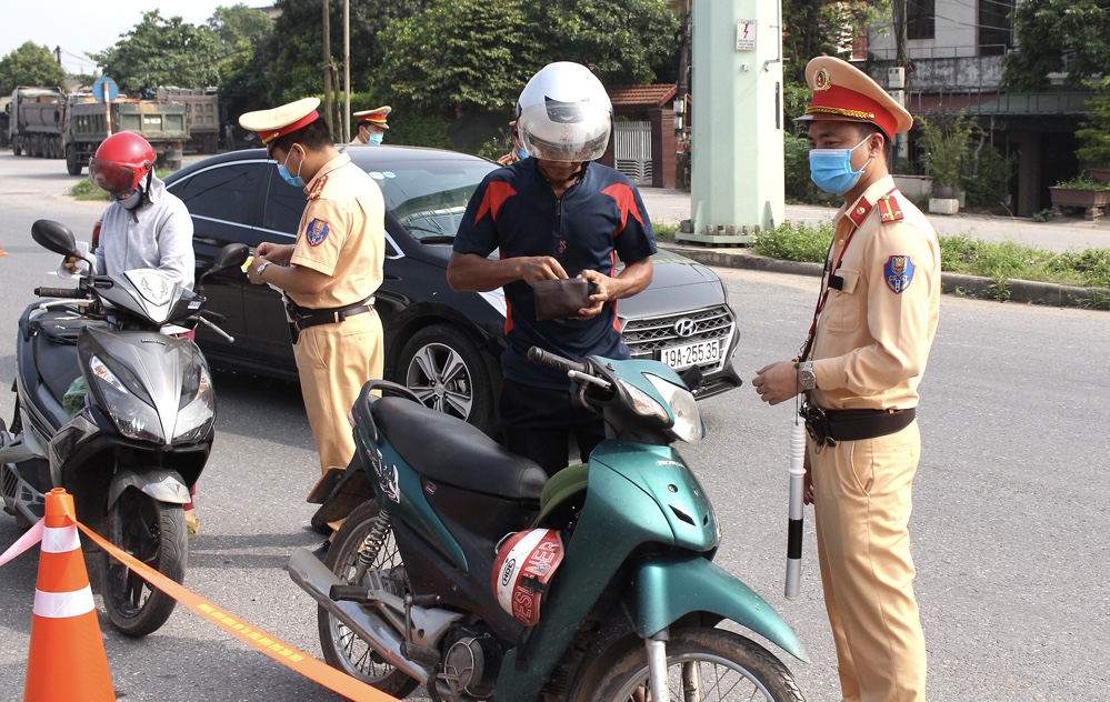 Phấn đấu giảm ít nhất 50 số người bị chết và bị thương do TNGT vào năm 2030