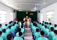 Chi đoàn VKSND huyện Hàm Thuận Bắc phối hợp tuyên truyền pháp luật với mô hình phiên tòa giả định