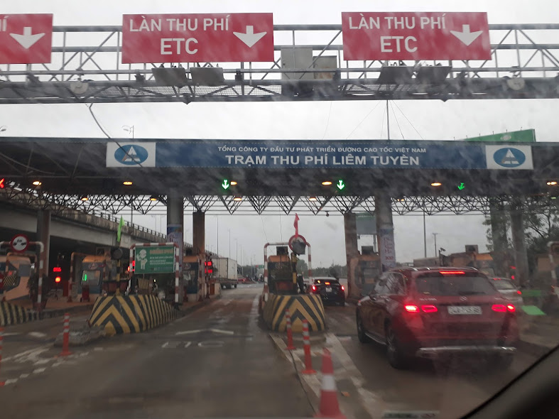 Xem xét dừng thu phí đối với các trạm không lắp đặt xong hệ thống ETC trước tháng 6 2022