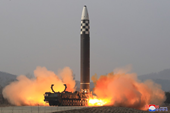 Tên lửa đạn đạo của Triều Tiên đạt vận tốc bất ngờ, gấp 11 lần tốc độ âm thanh