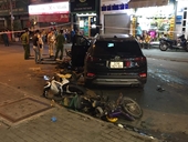 Vụ ô tô tông 10 xe máy, nhiều người bị thương nằm la liệt Tài xế có dấu hiệu say xỉn