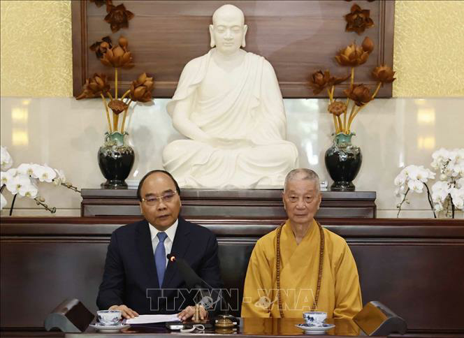 Chủ tịch nước chúc mừng chức sắc Giáo hội Phật giáo Việt Nam tại TP Hồ Chí Minh
