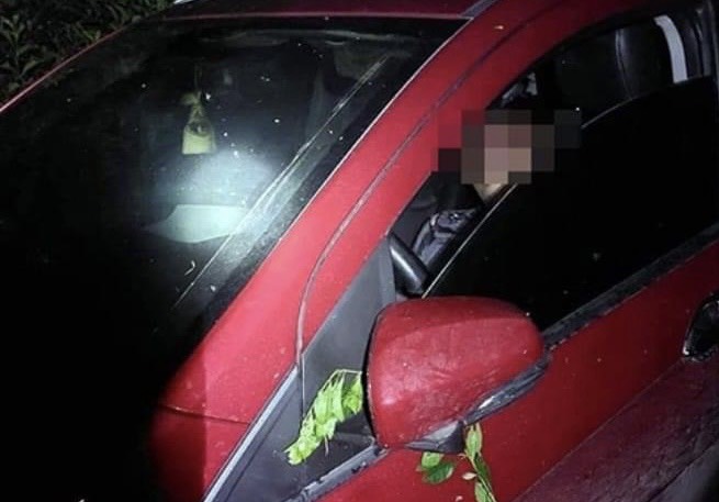 Điều tra nguyên nhân người đàn ông chết bất thường trong xe ô tô