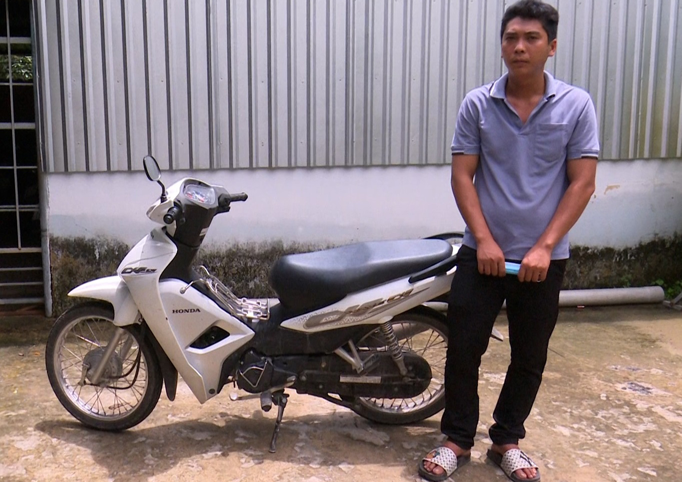 Xử phạt đối tượng báo tin giả đến cơ quan Công an