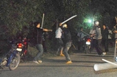 Hai nhóm thanh niên hỗn chiến gây náo loạn giữa đêm trong ký túc xá