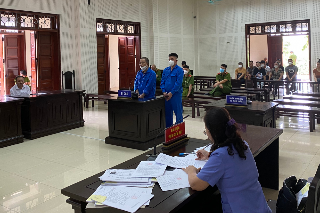 Tuyên phạt 35 năm tù với 2 kẻ buôn hàng trắng