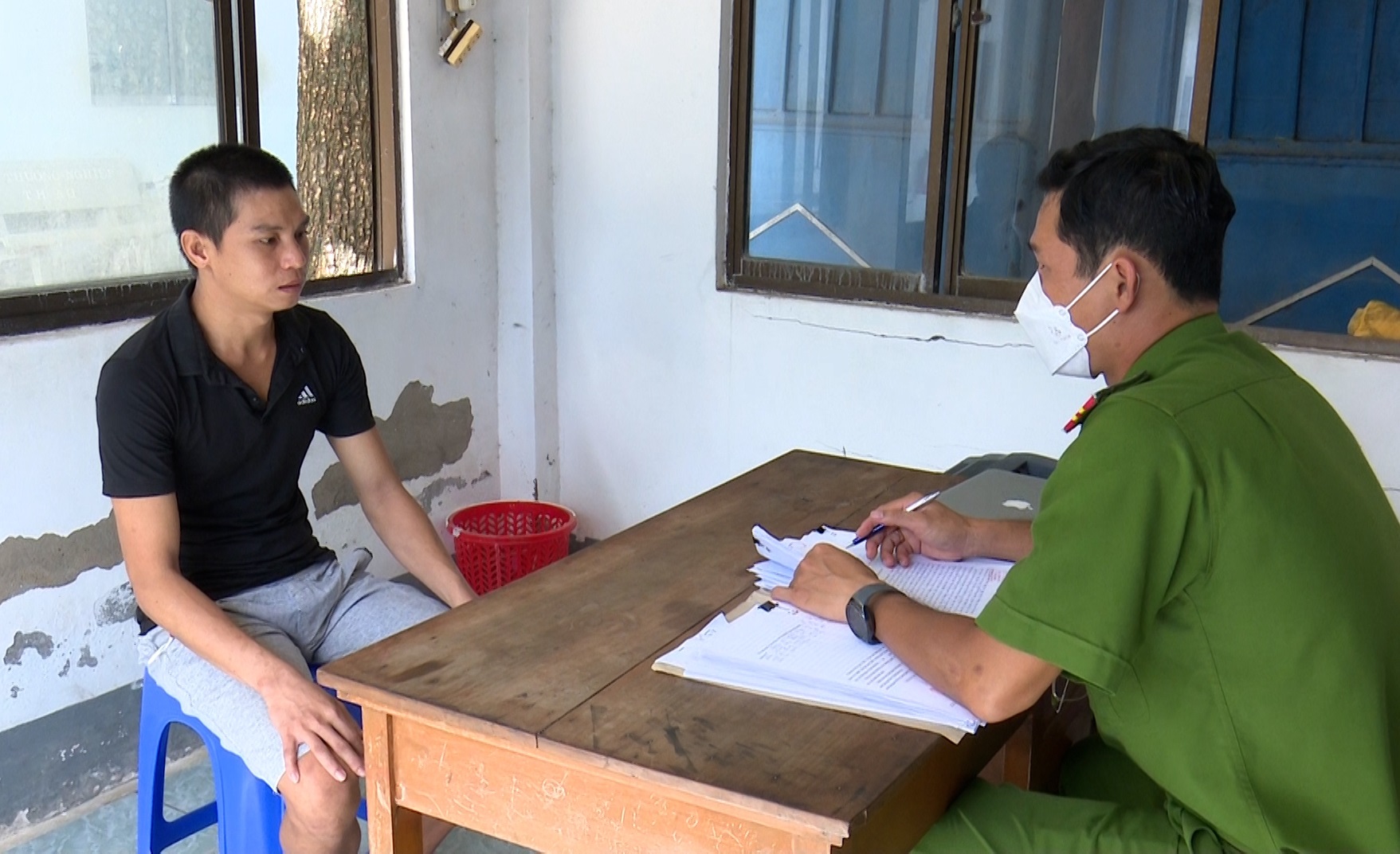 Khởi tố, bắt tạm giam đối tượng đâm anh ruột tử vong