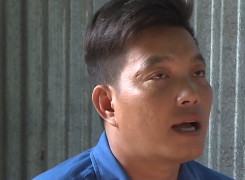 Khởi tố thanh niên dùng búa phá cửa nhà và đánh vào đầu tình địch