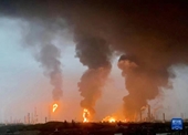 Nhà máy hóa chất Công ty hóa dầu Thượng Hải bốc cháy ngùn ngụt