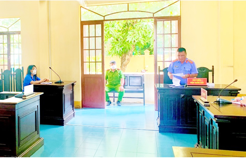 VKSND Quận 8 phối hợp tổ chức phiên tòa rút kinh nghiệm hình sự