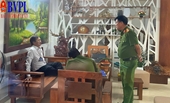 Tống đạt quyết định khởi tố, bắt tạm giam Giám đốc CDC Đà Nẵng và các đồng phạm