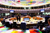 EU nhất trí trao tư cách ứng cử viên thành viên liên minh cho Ukraine