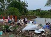 Mưa dông gây thiệt hại 752 căn nhà của người dân Cà Mau
