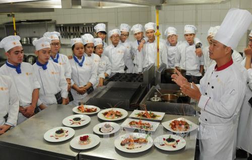 Giải bài toán nhân lực du lịch giai đoạn hậu COVID-19