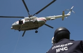 Trực thăng Nga mất tích được tìm thấy bị cháy gần miệng núi lửa ở Kamchatka