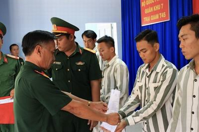 Đề xuất nội quy cơ sở giam giữ phạm nhân trong quân đội