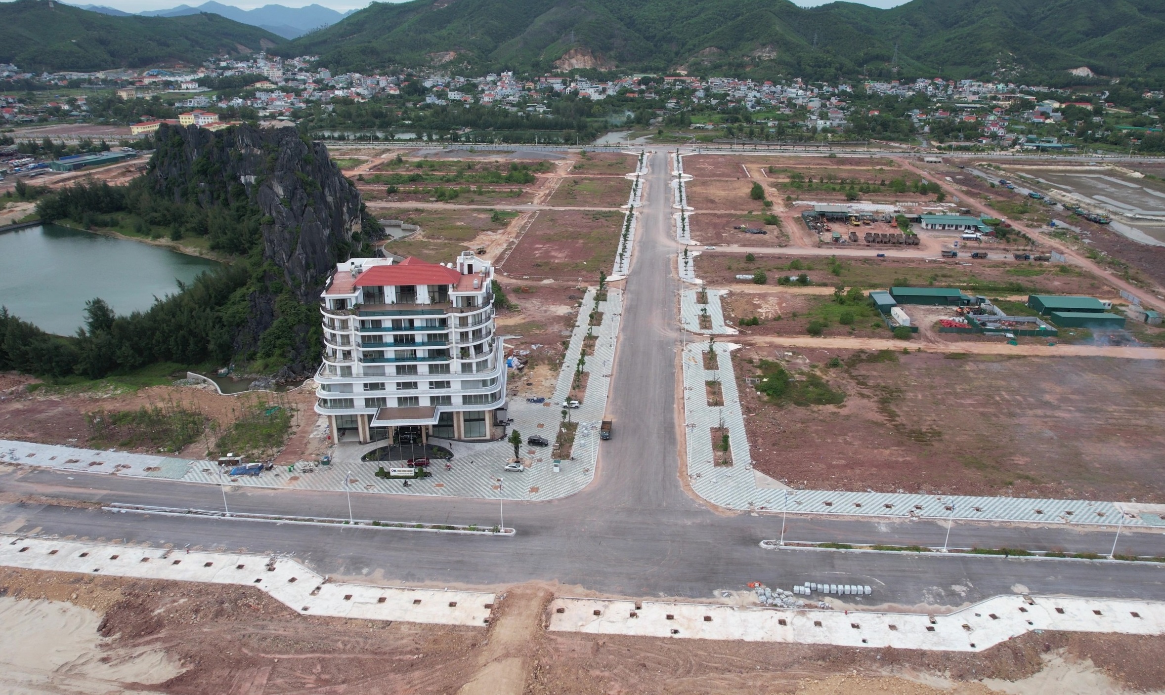 MB Bank có “chèn ép” doanh nghiệp