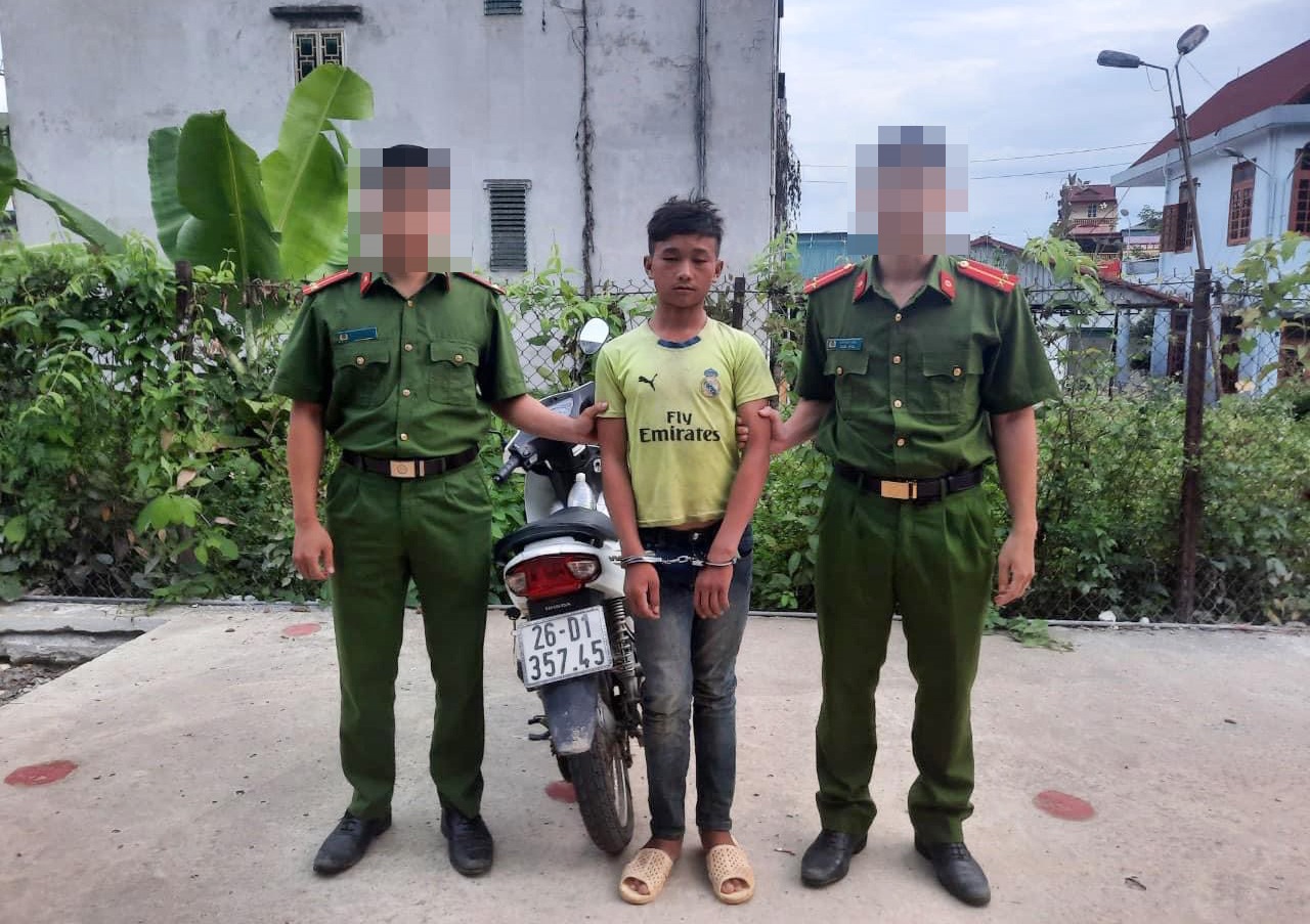 Bắt giữ đối tượng 14 tuổi giết người, hiếp dâm, trộm cắp tài sản