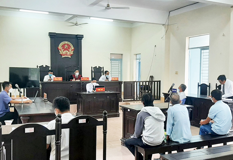 Xét xử rút kinh nghiệm vụ án dân sự tại TP Vĩnh Long