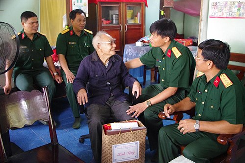 Thông tư mới hướng dẫn quy trình công nhận và thực hiện chế độ ưu đãi đối với người có công với cách mạng