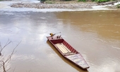 Lật thuyền ở Lào Cai, vớt được 2 người, vẫn đang tìm kiếm 3 người mất tích