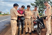 CSGT Công an Đắk Nông bắt nhanh đối tuợng trộm cắp xe máy