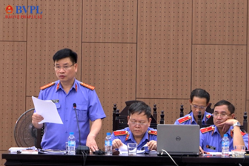 Xét xử vụ đất vàng Bình Dương Đại diện Viện kiểm sát đề nghị mức án