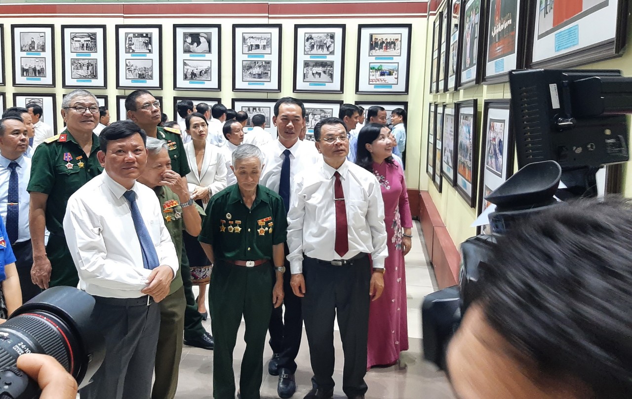 Triển lãm ảnh, kỷ niệm ngoại giao Việt – Lào; Thanh Hóa – Hủa Phăn