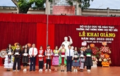 Thái Nguyên Trường Phổ thông Vùng cao Việt Bắc khai giảng năm học mới