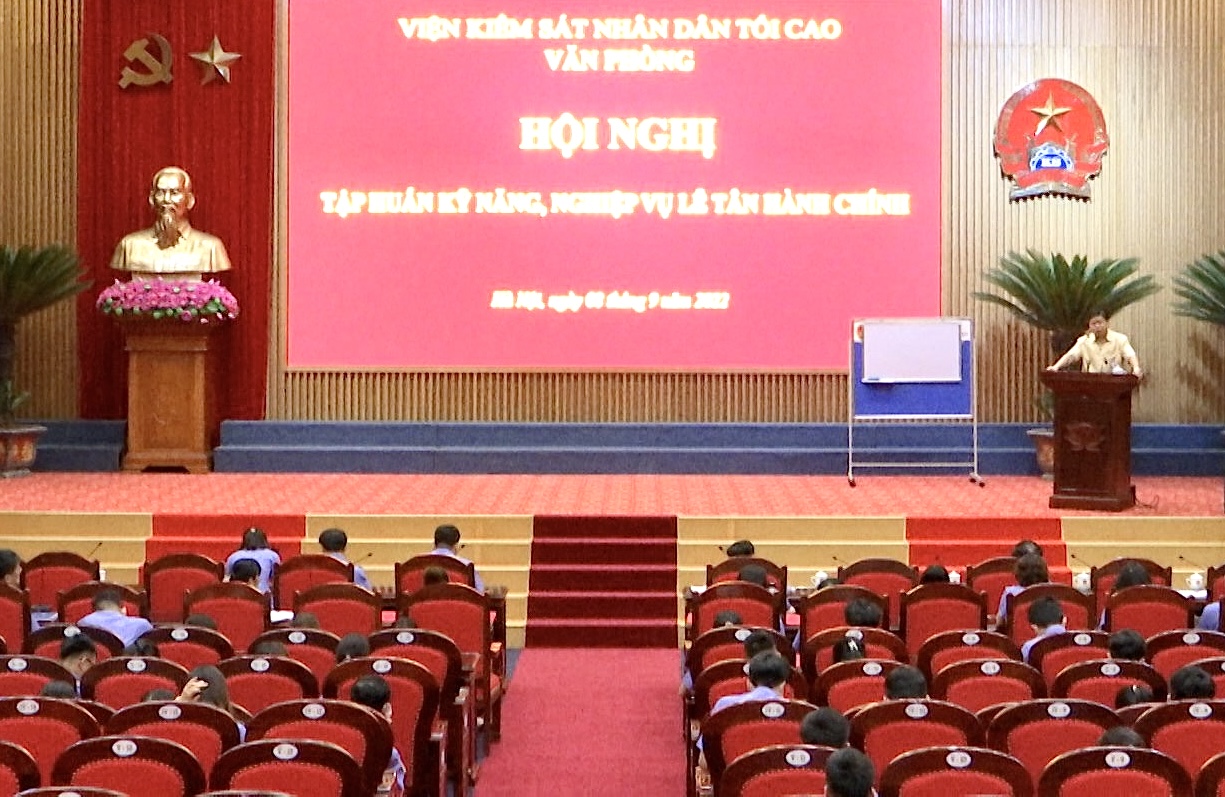 Tập huấn kỹ năng, nghiệp vụ lễ tân hành chính