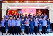 Đoàn cán bộ, Kiểm sát viên VKSND Lào giao lưu, học tập kinh nghiệm tại Long An
