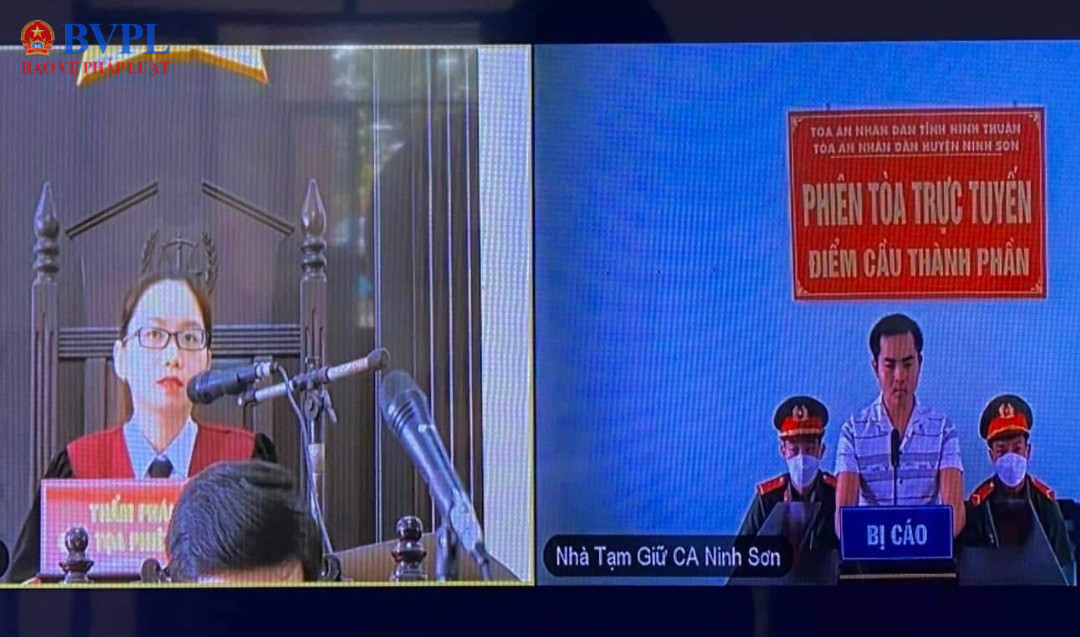 Bức xúc gây án vì tiếng ồn karaoke