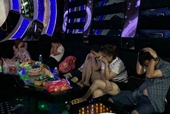 40 nam nữ “mở tiệc” ma túy cơ sở karaoke