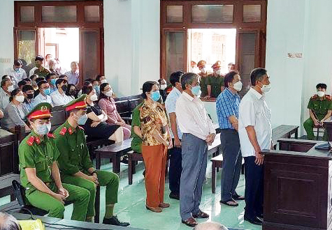 Cựu Phó Chủ tịch UBND tỉnh Phú Yên lĩnh 6 năm tù