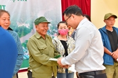 Trungnam Group chia sẻ cùng nhân dân Kỳ Sơn vượt lũ dữ - tái thiết cuộc sống
