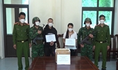 Bắt 2 đối tượng vận chuyển 60 000 viên ma túy từ Lào về Việt Nam