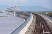 Nga, Trung Quốc thông xe cầu đường sắt qua sông Amur