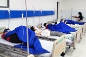 123 học sinh phải vào viện cấp cứu sau bữa ăn trưa tại Trường Ischool Nha Trang