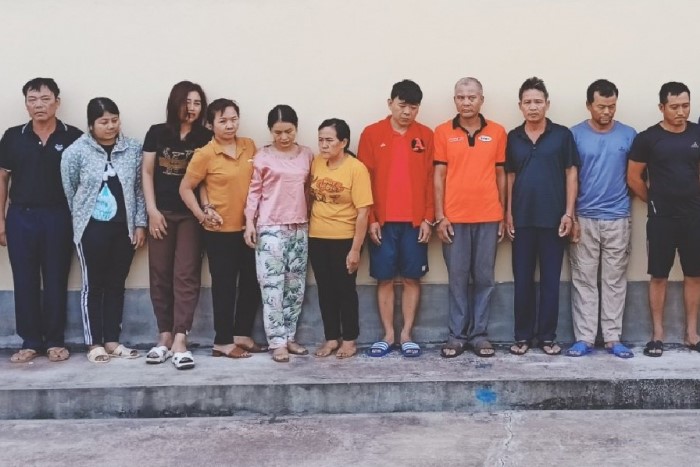 Tạm giữ 11 đối tượng trong đường dây đánh bạc hơn 100 tỉ đồng ở Nghệ An