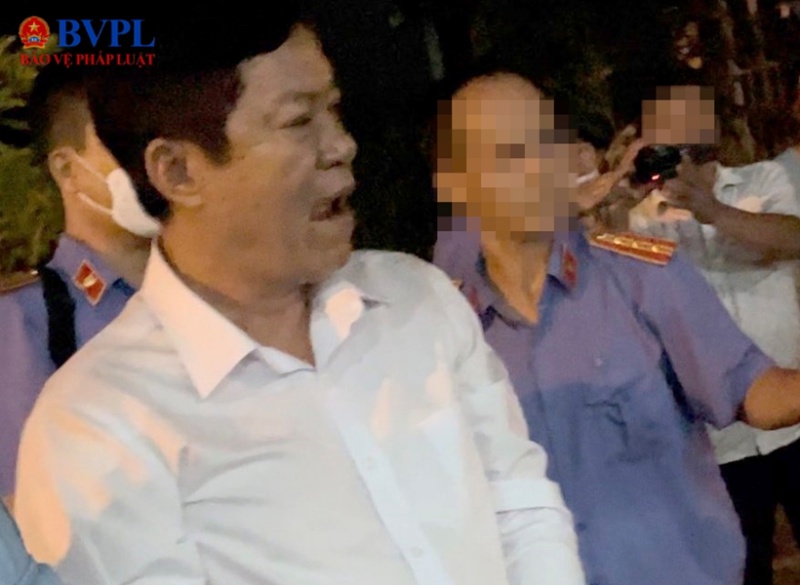 Đình chỉ sinh hoạt Đảng đối với Phó Chánh án TAND tỉnh Bạc Liêu nhận hối lộ tiền và tình